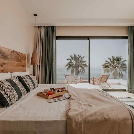 Ostrako Beachside Suites Agia Anna  Extérieur photo