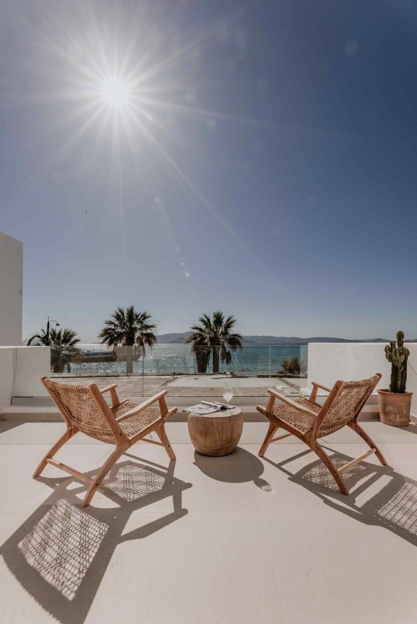 Ostrako Beachside Suites Agia Anna  Extérieur photo